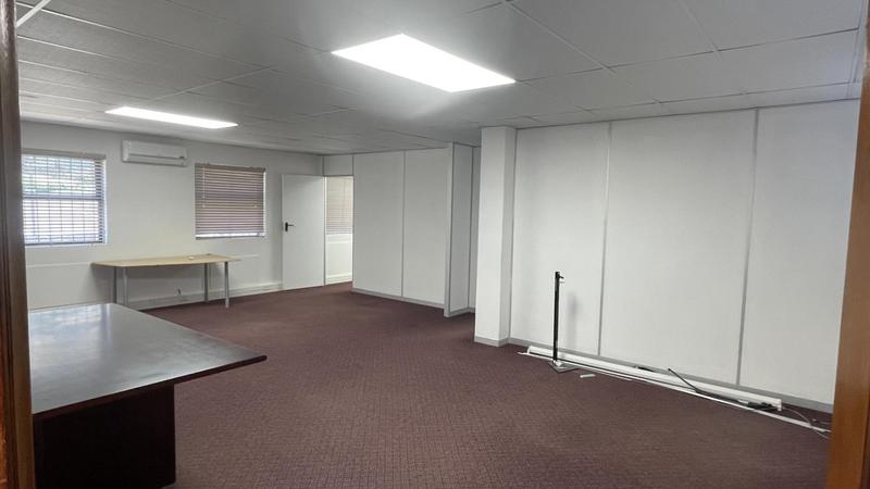 To Let commercial Property for Rent in Hoheizen Western Cape